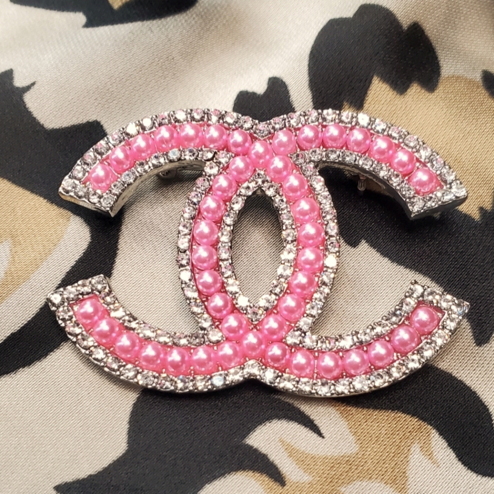 Brooch